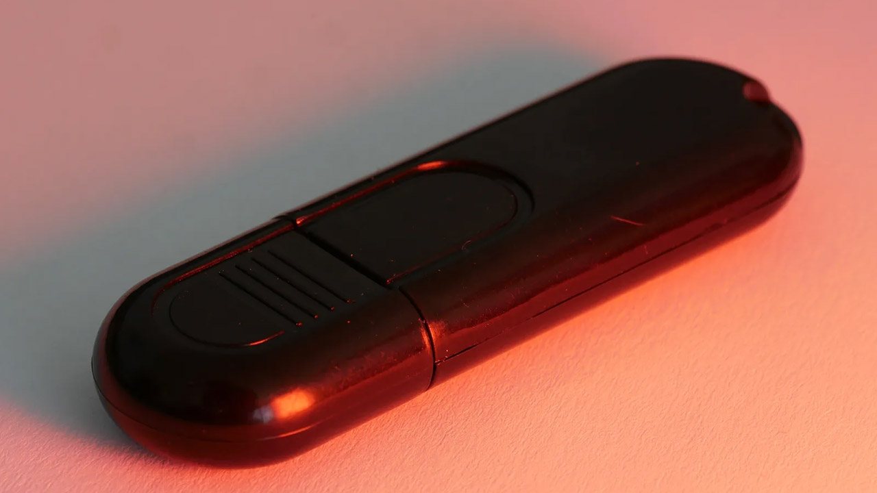 Phantomdrive Open-Source Security USB Drive