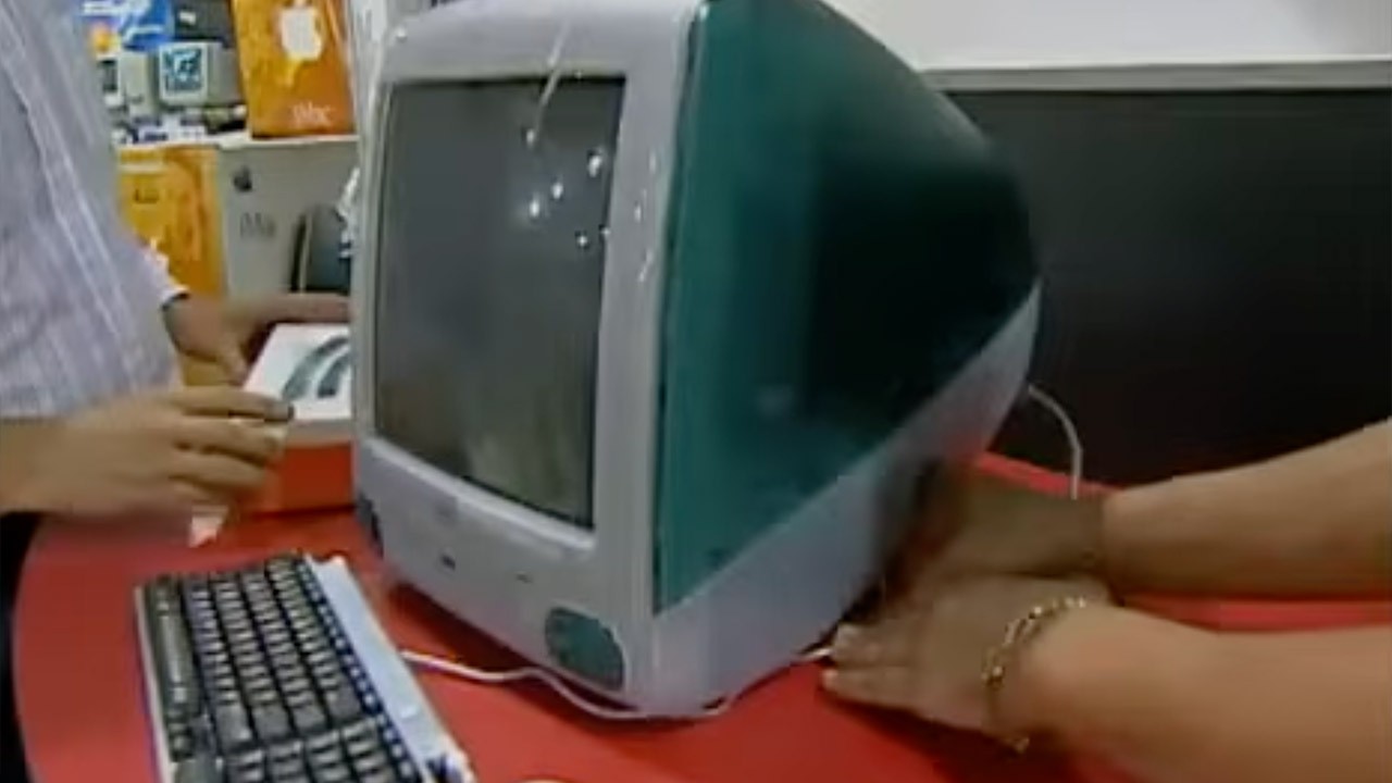 Apple iMac G3 CompUSA Launch 1998