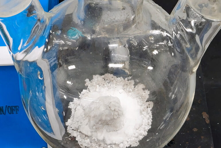 NileRed Air to Alcohol Experiment
