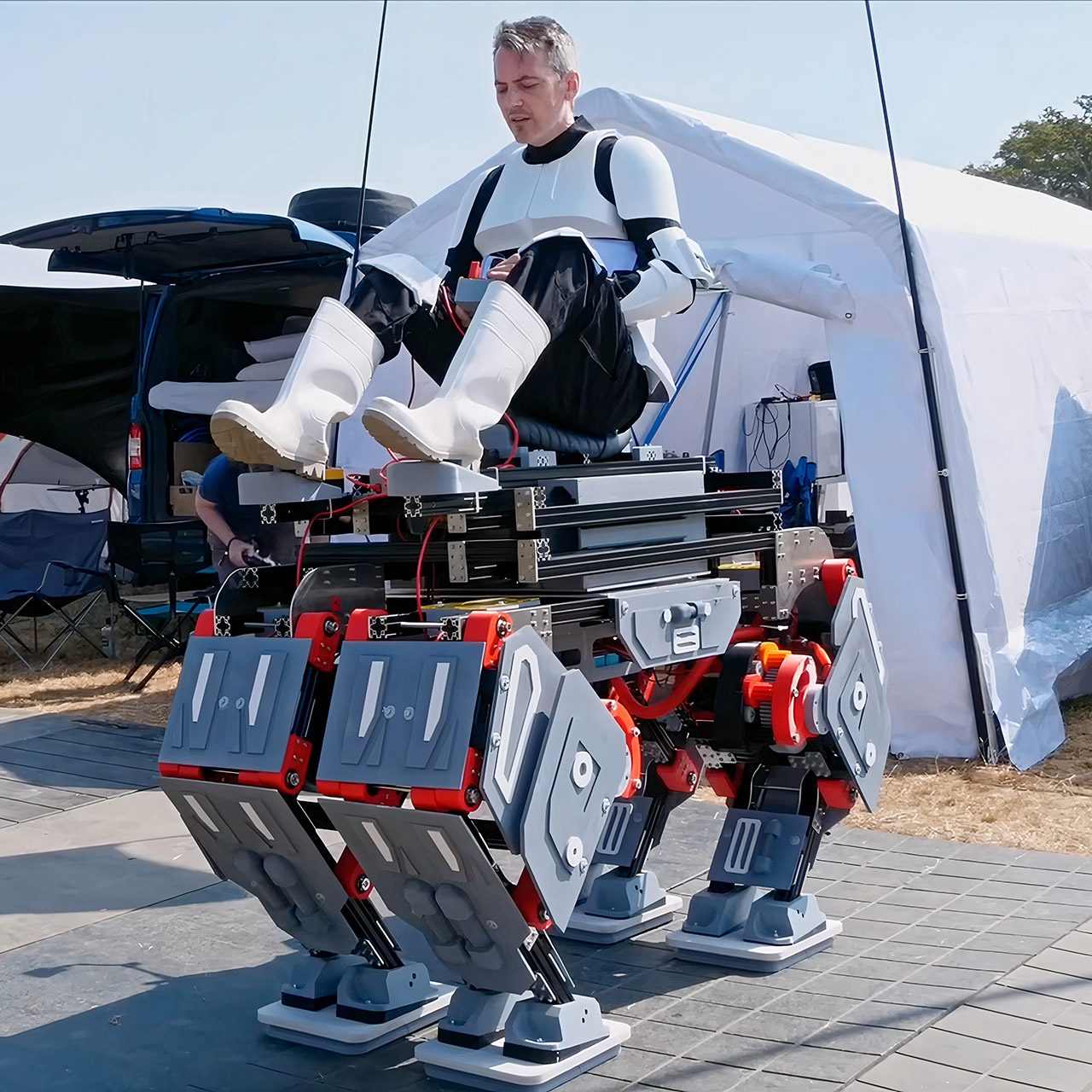 James Bruton 20-Sided Dice Walking Machine Mid-Walker