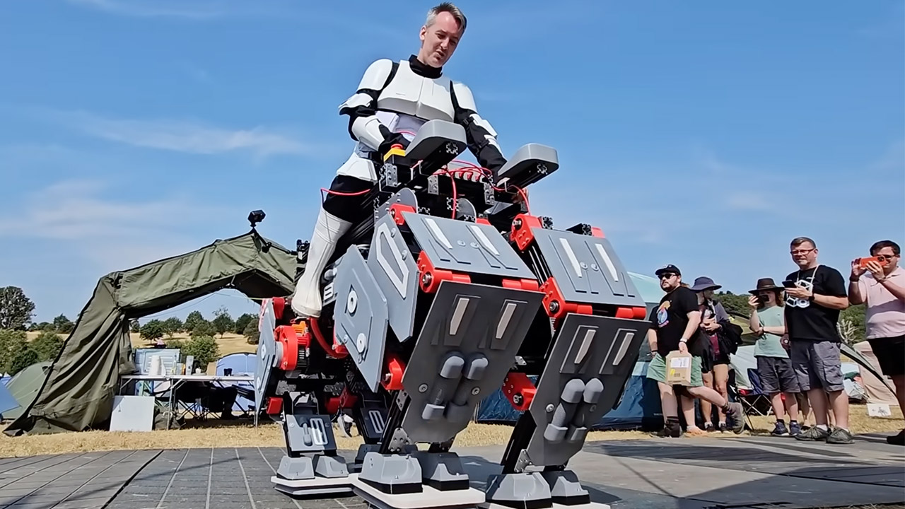 James Bruton 20-Sided Dice Walking Machine Mid-Walker