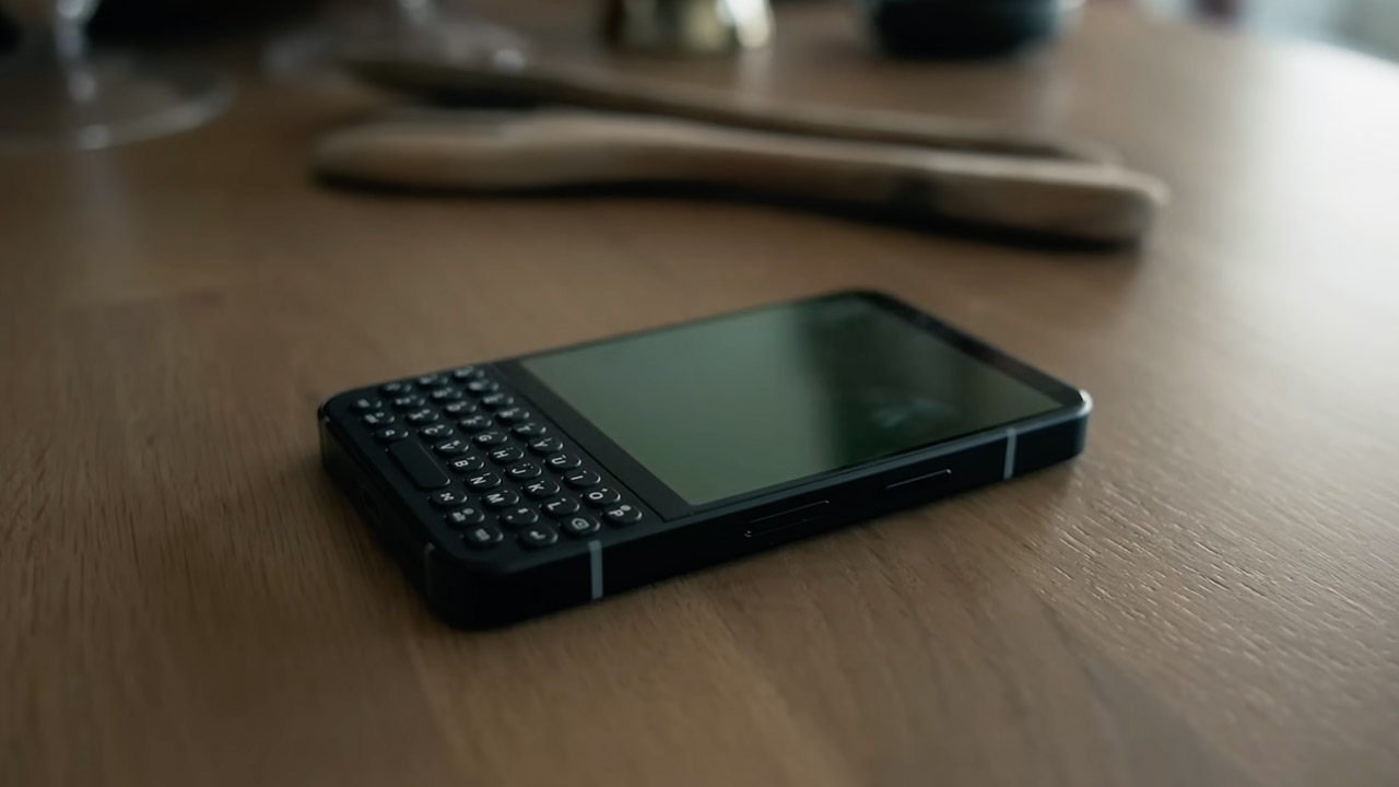 Minimal Phone MP02