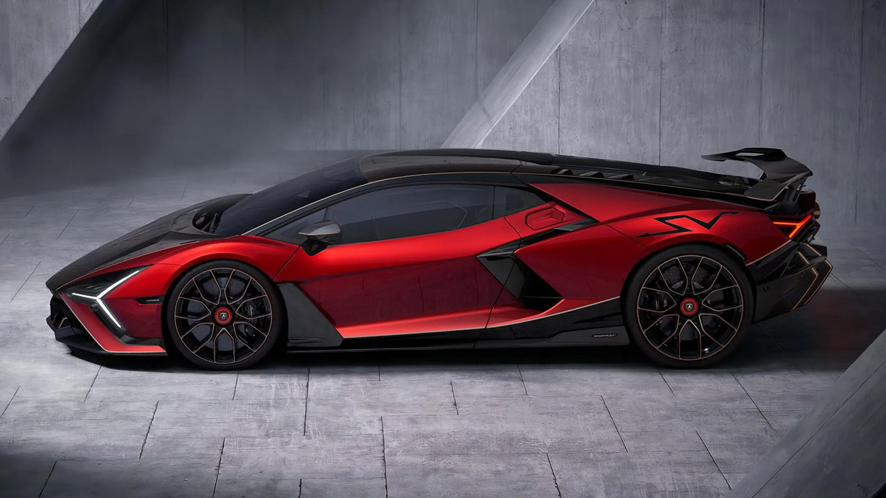 Lamborghini Revuelto SV Reveal