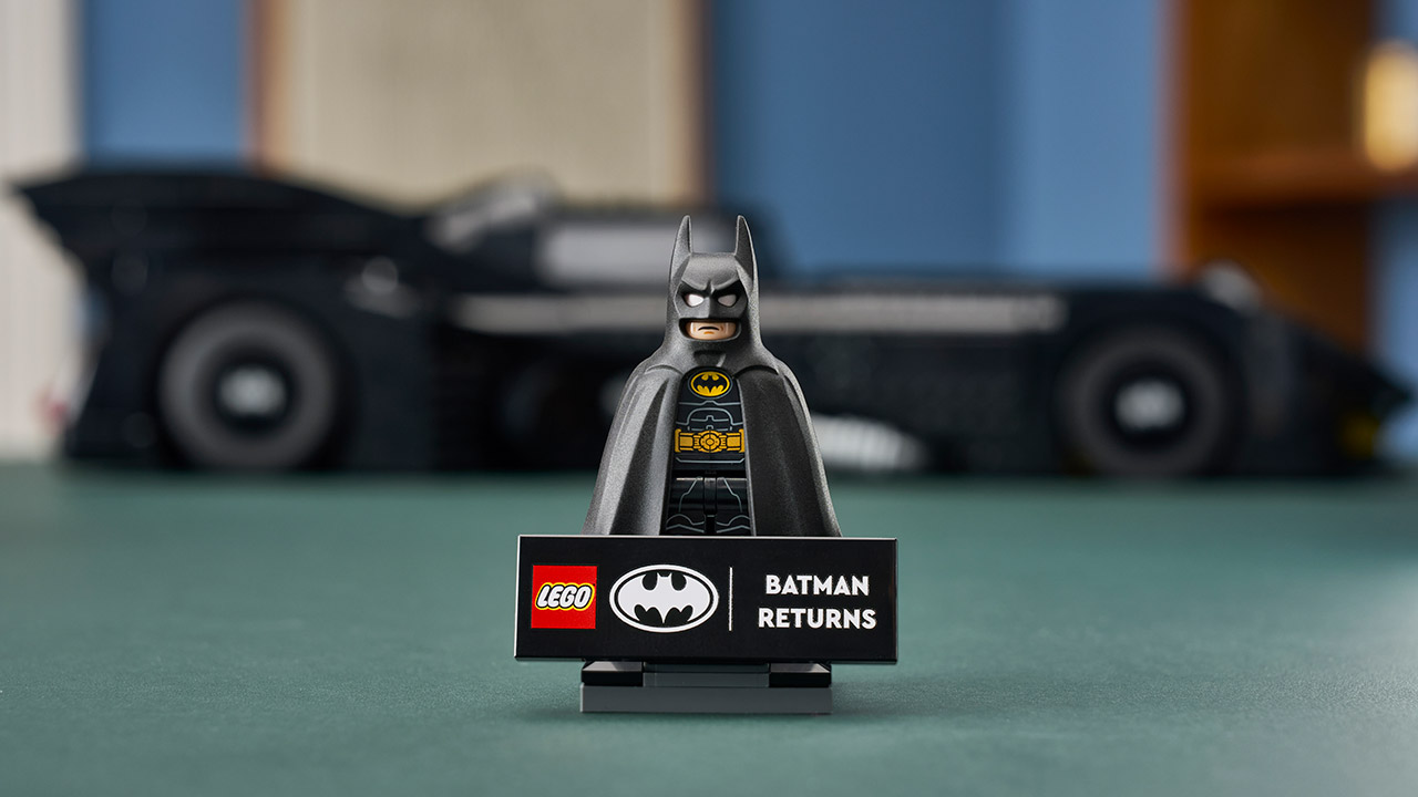 LEGO DC Batman Returns Batmobile 76355