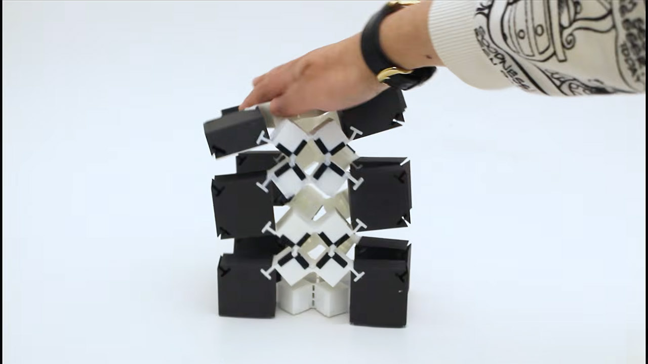 MIT Bifur-circuits 3D-Printed Meta Materials