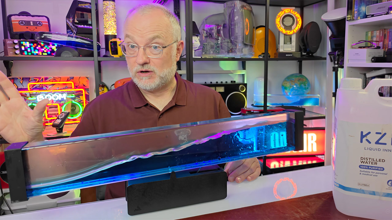 Techmoan Indian Wave Machine Gadget