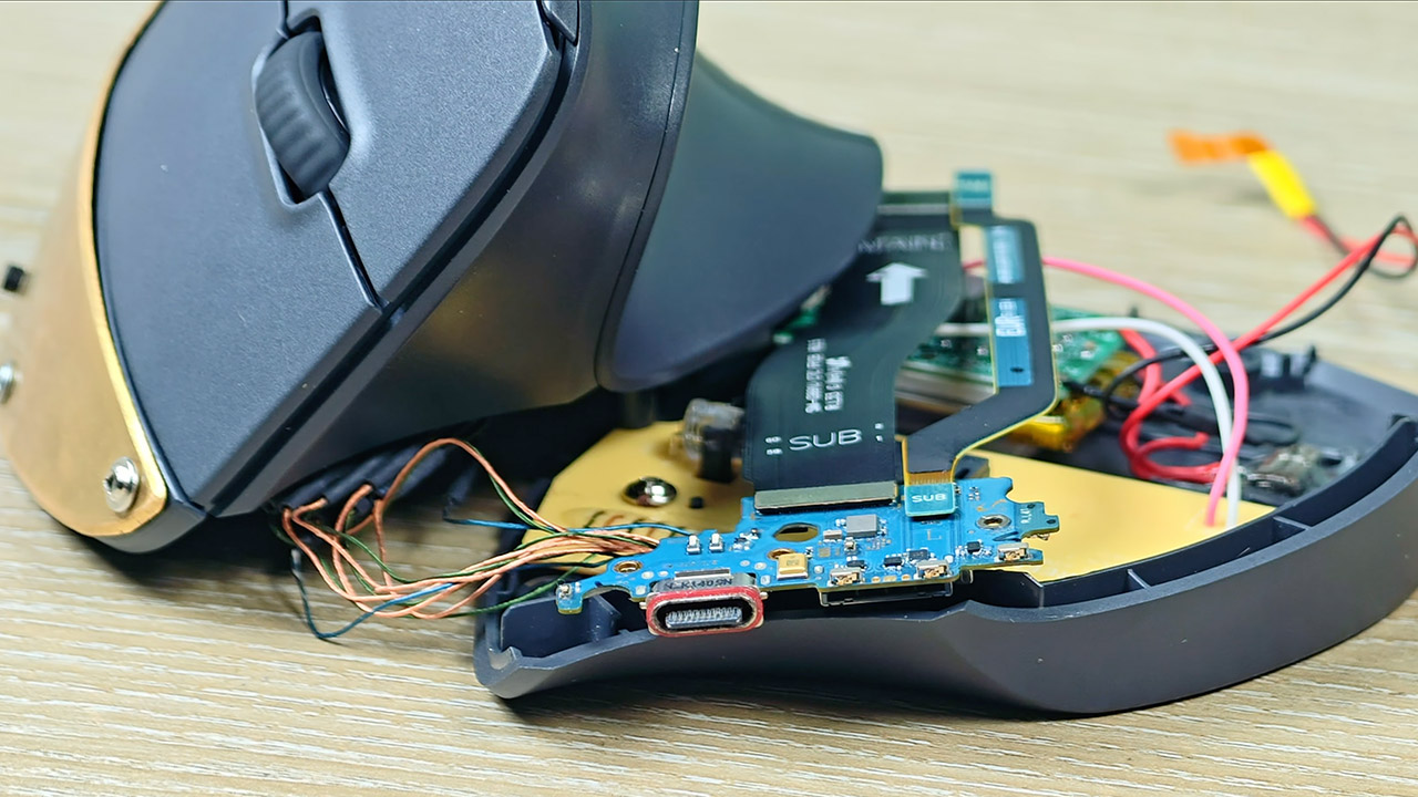 Working PC Inside Computer Mouse Mod
