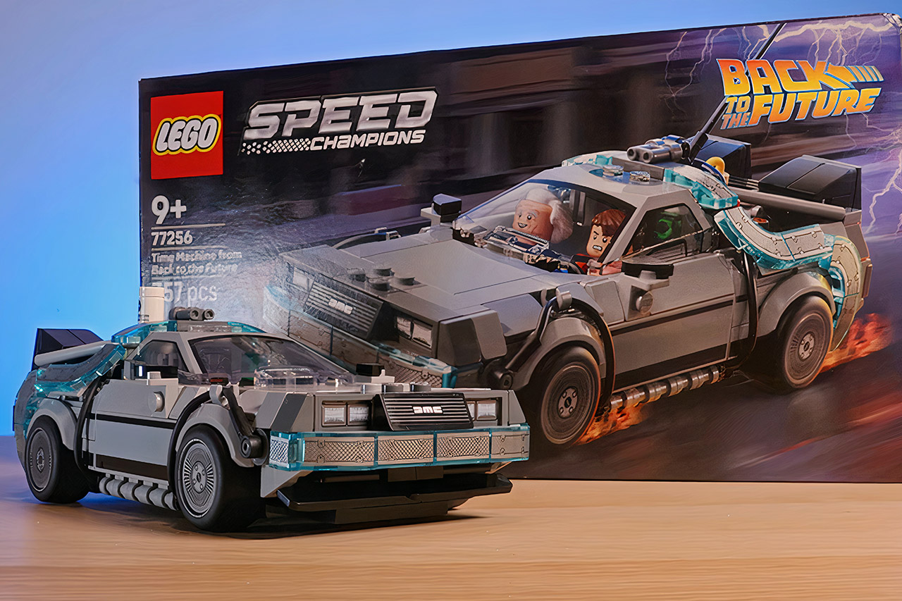 LEGO Speed Champions time Machine from Back to the Future 77256