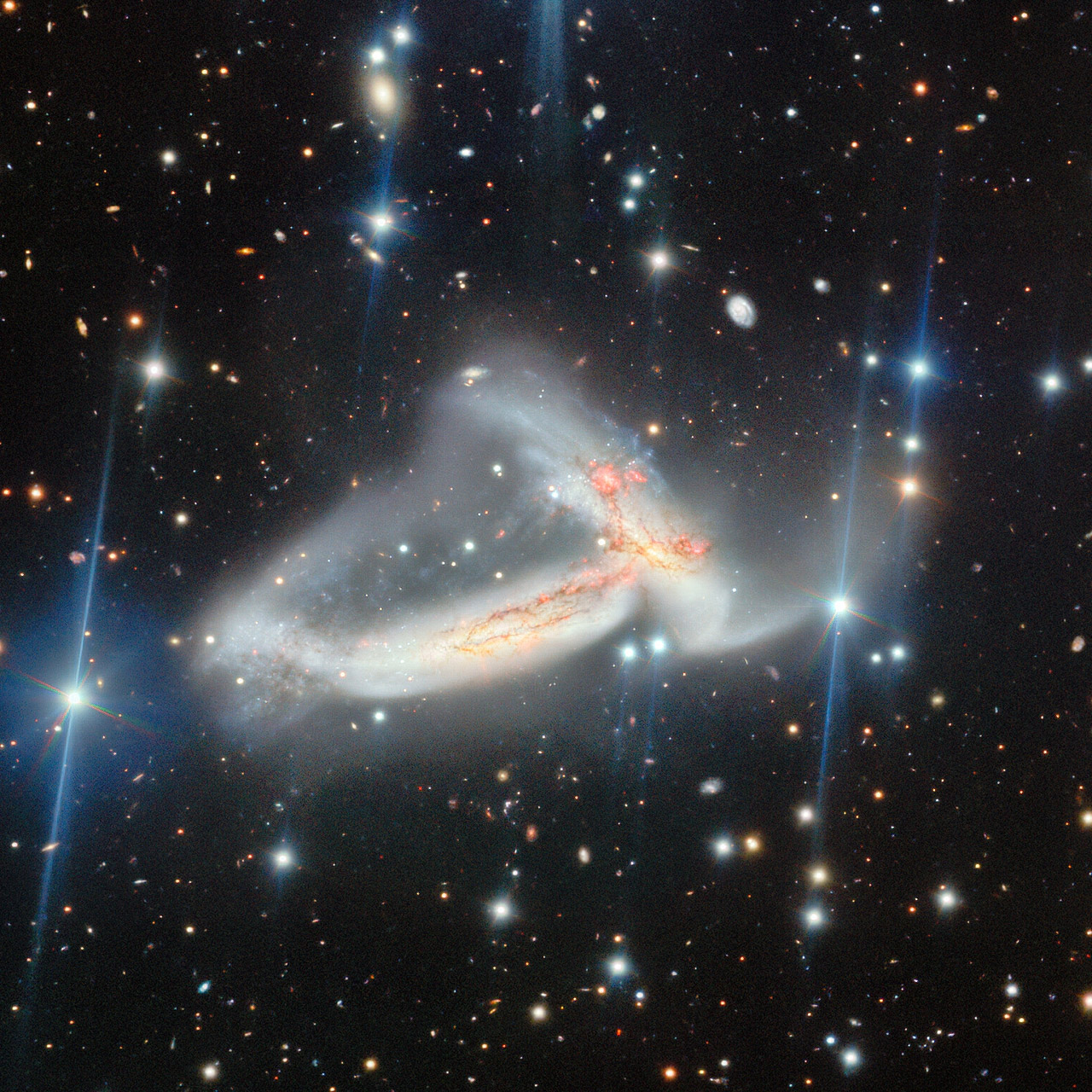 Nā ʻUhane Māhoe Huki Pū i ke Ola NGC7253