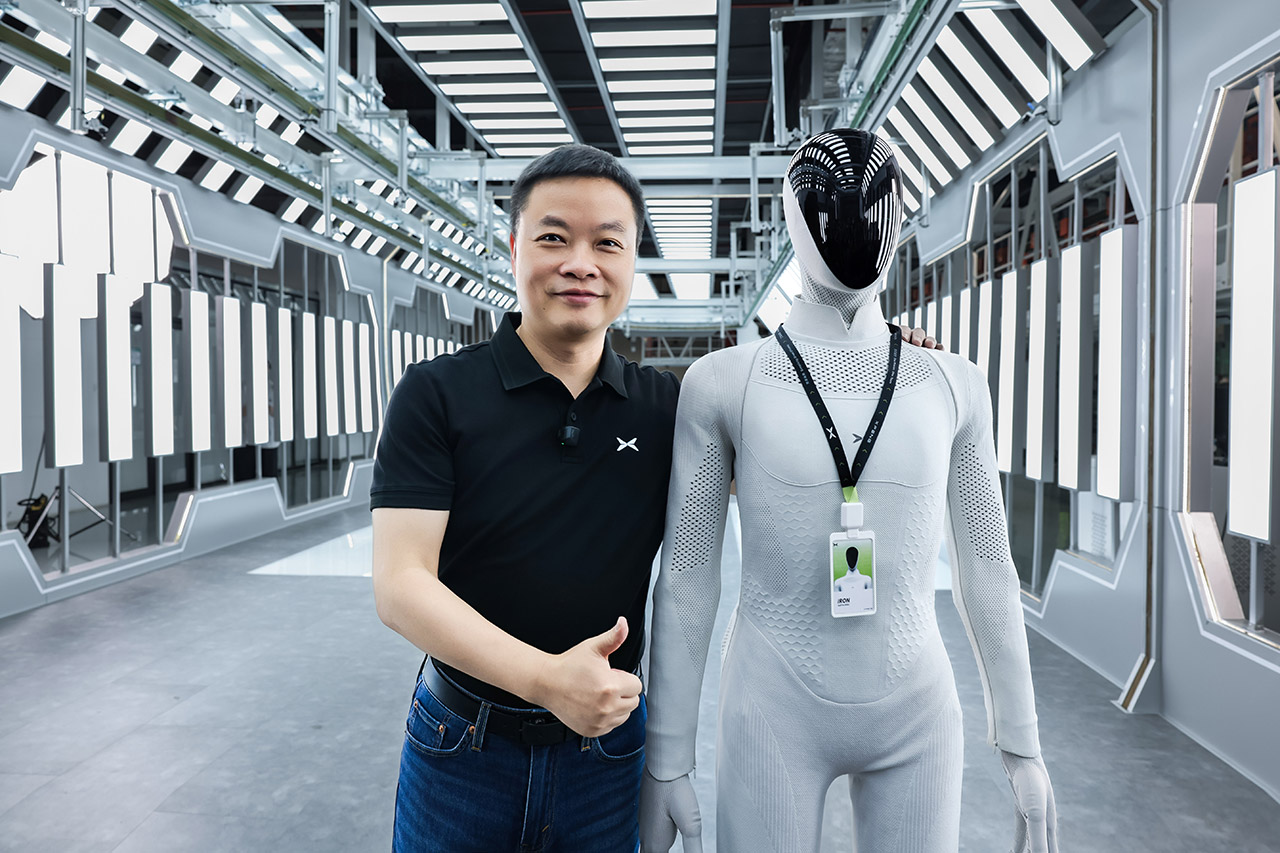 XPENG Iron Humanoid Robot Production Line