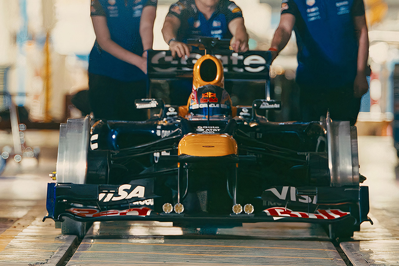 Red Bull RB8 F1 Car Medrid Metro
