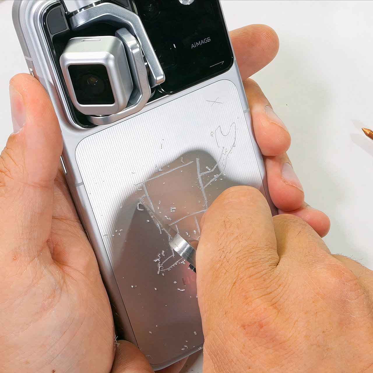 JerryRigEverything Honor Robot Phone Durability Test Teardown