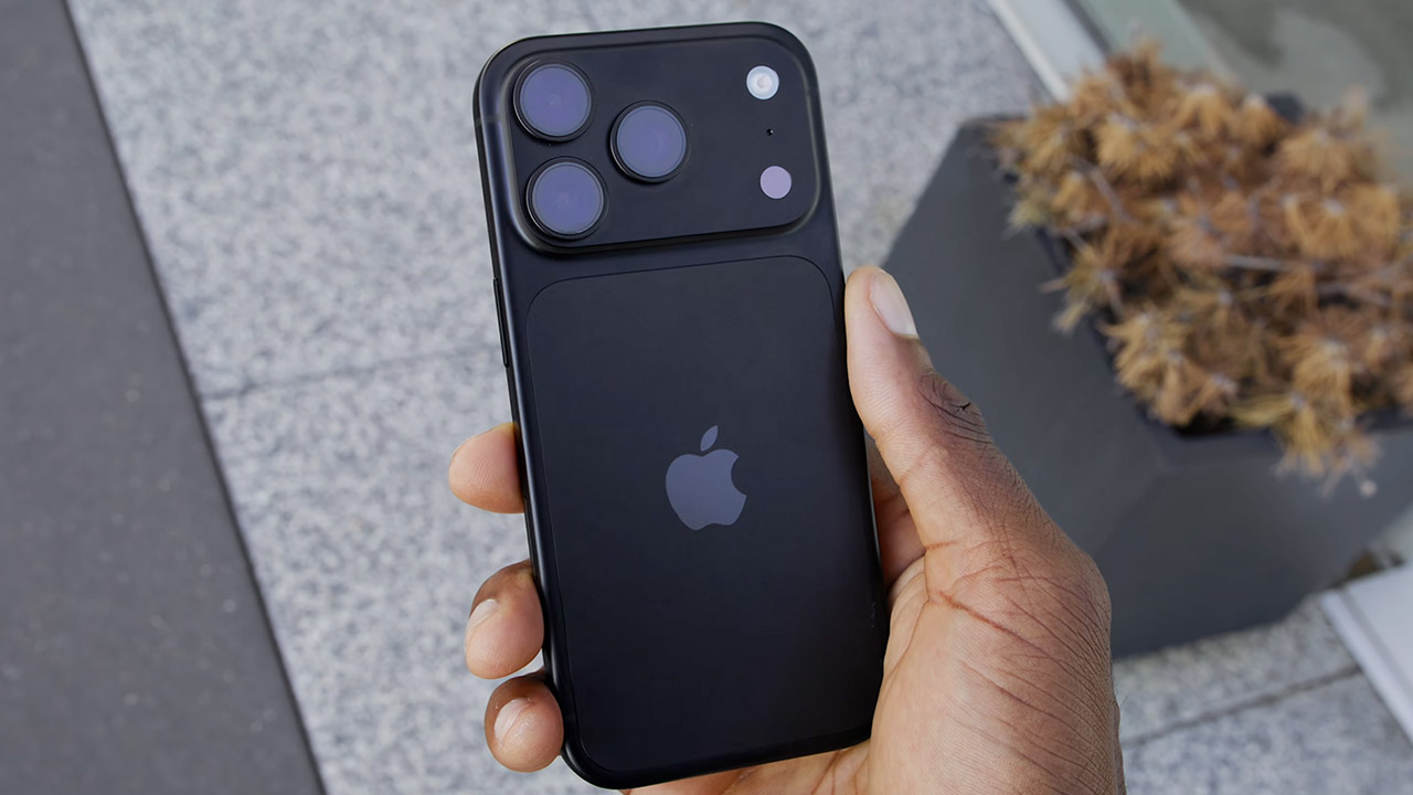 Apple iPhone 18 Pro Hands-On Review