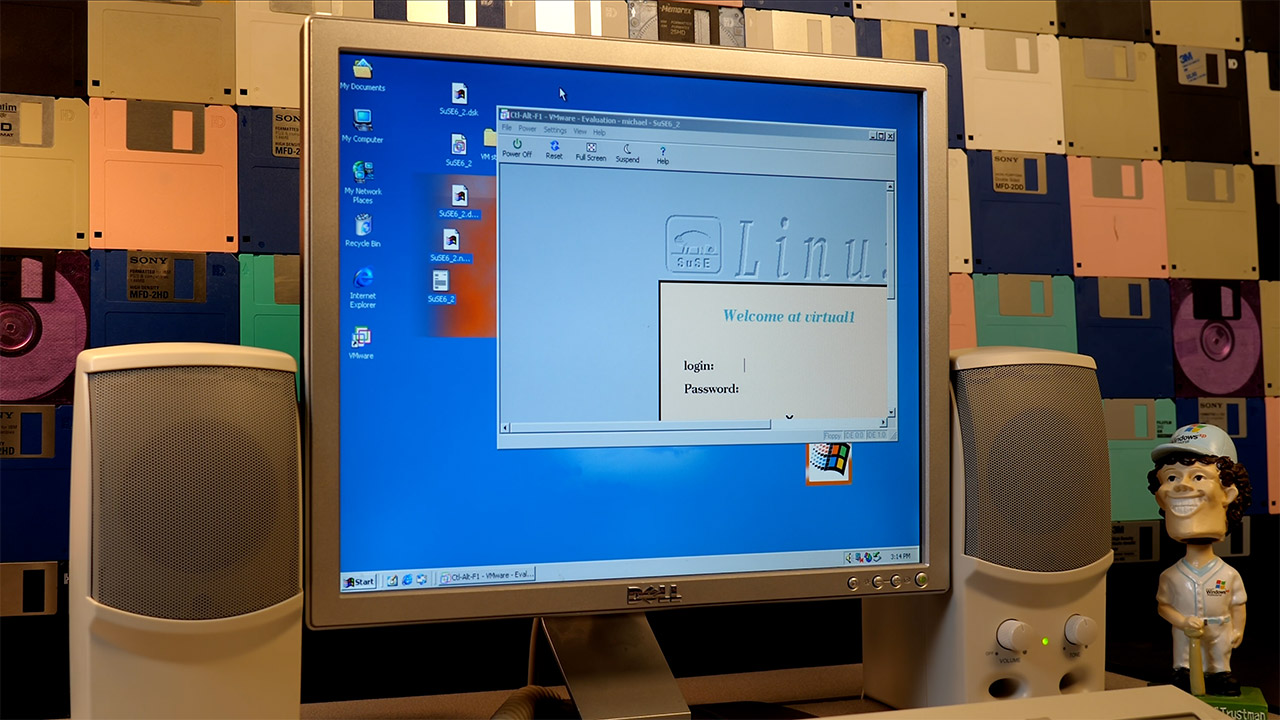 Virtual Machines on CD VMWare