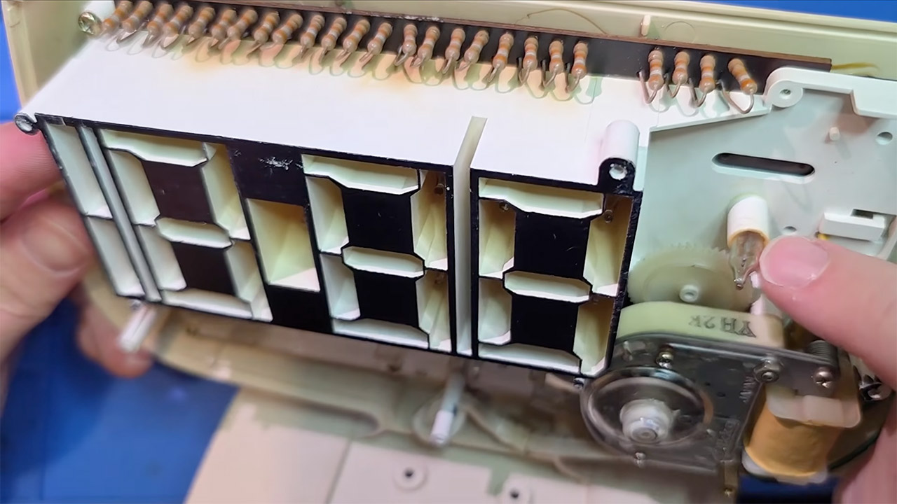 Tamura Lumitime Clock Digital 1970s No Electronics