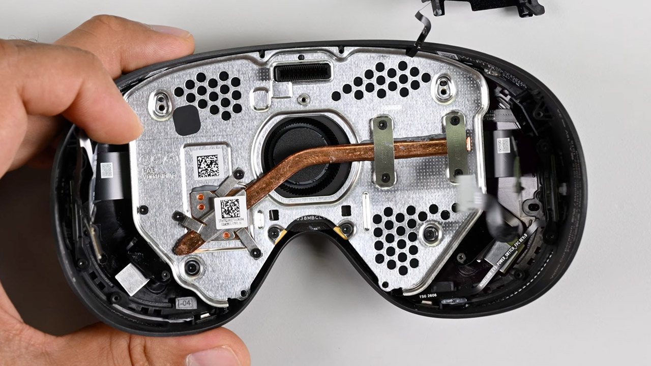 iFixit Valve Steam Frame Headset Teardown Disassembly