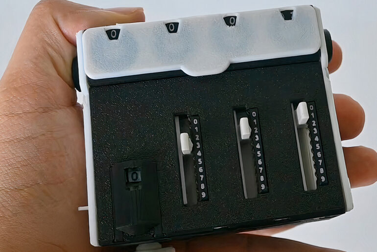3D-Printed Mechanical Calculator