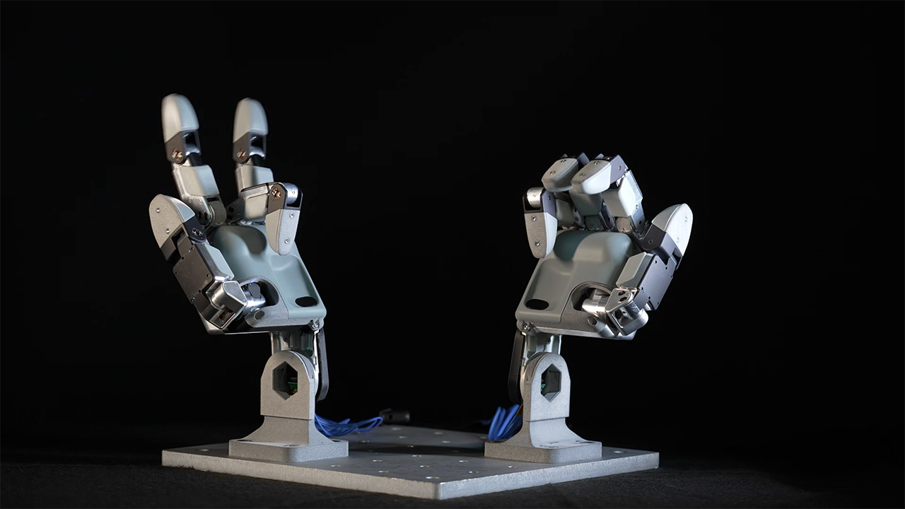 Boston Dynamics New Hands Atlas Humanoid Robot