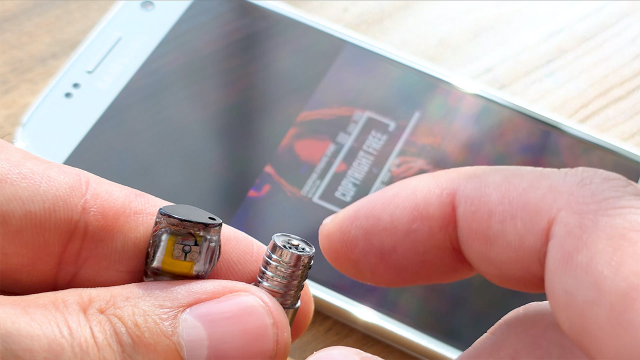 DIY Homemade Invisible Earphones Earbuds