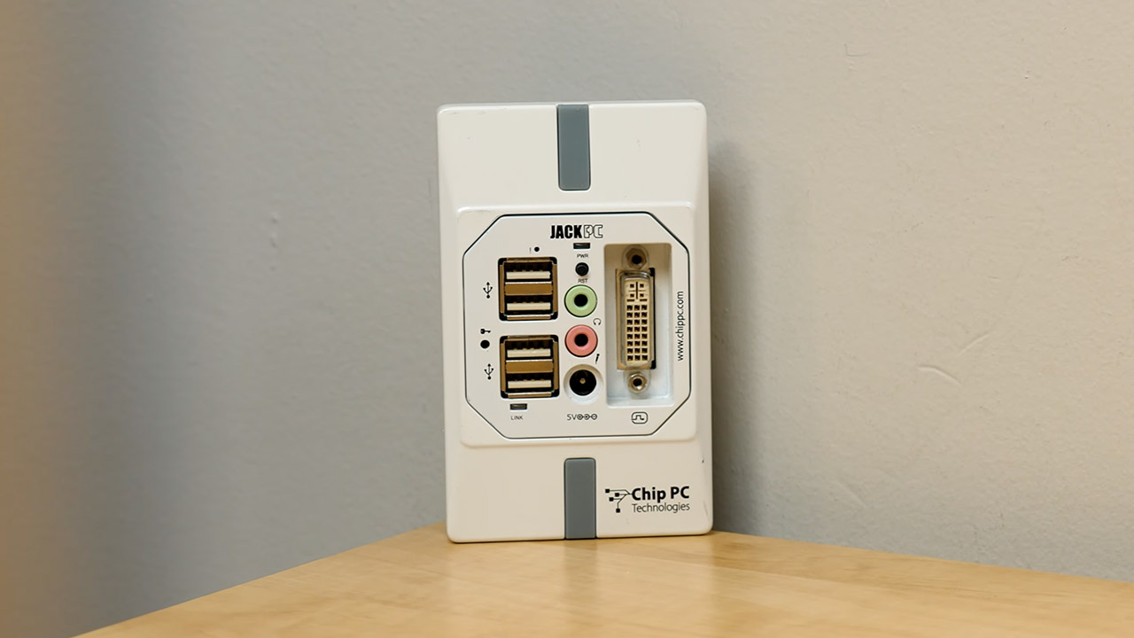 Chip PC Technologies Jack PC Wall Outlet Computer