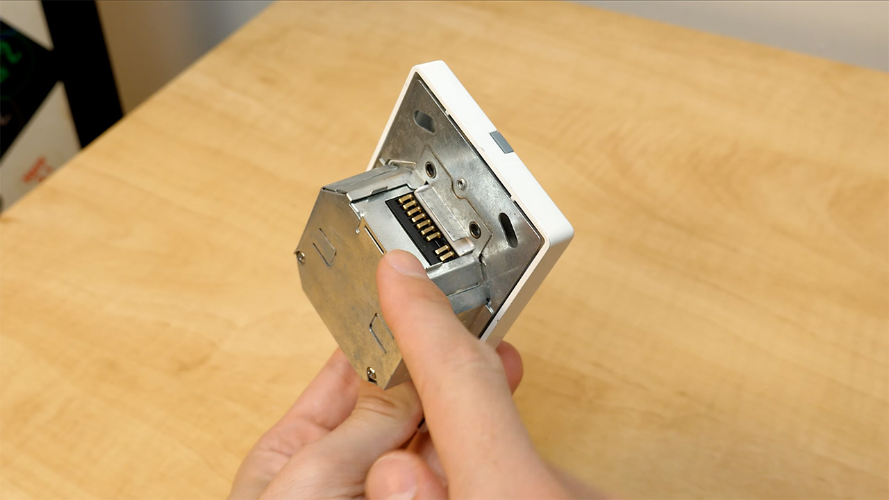 Chip PC Technologies Jack PC Wall Outlet Computer