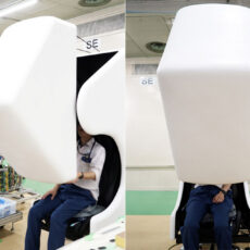 Mountless Aerial HMD Floating Virtual Reality Without Headset