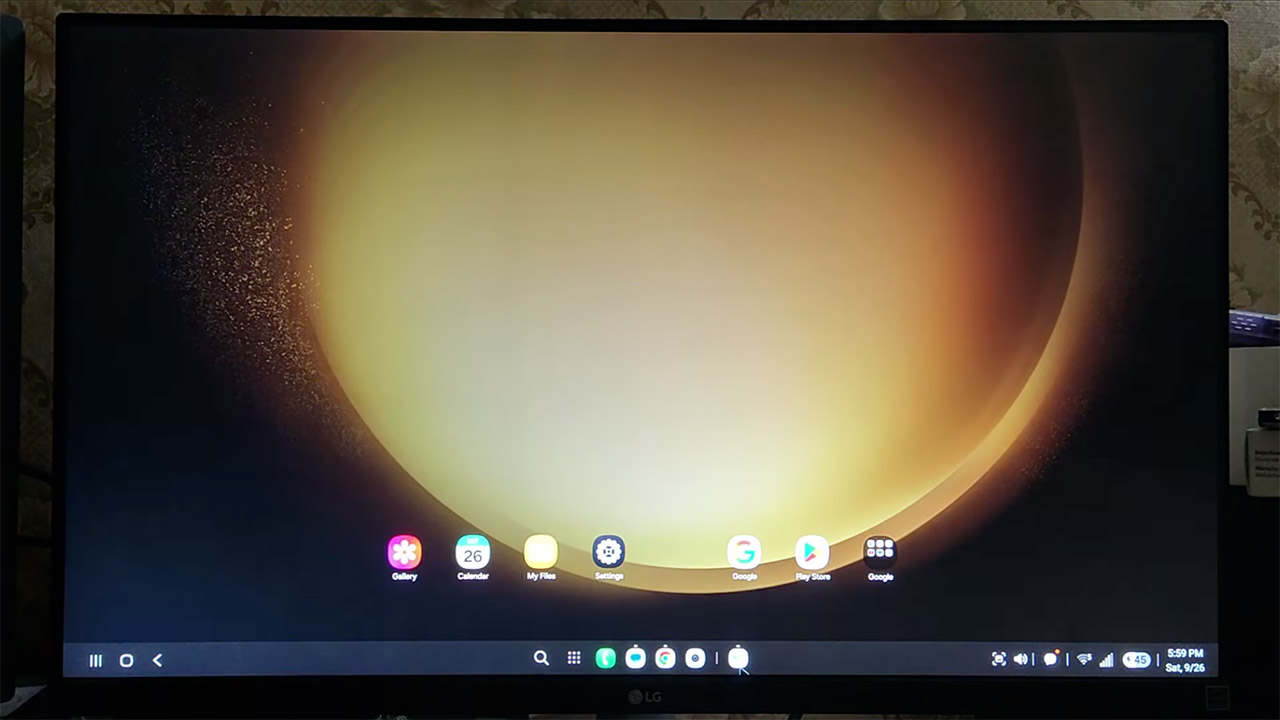 Samsung Galaxy S23 to Desktop PC Gaming DeX