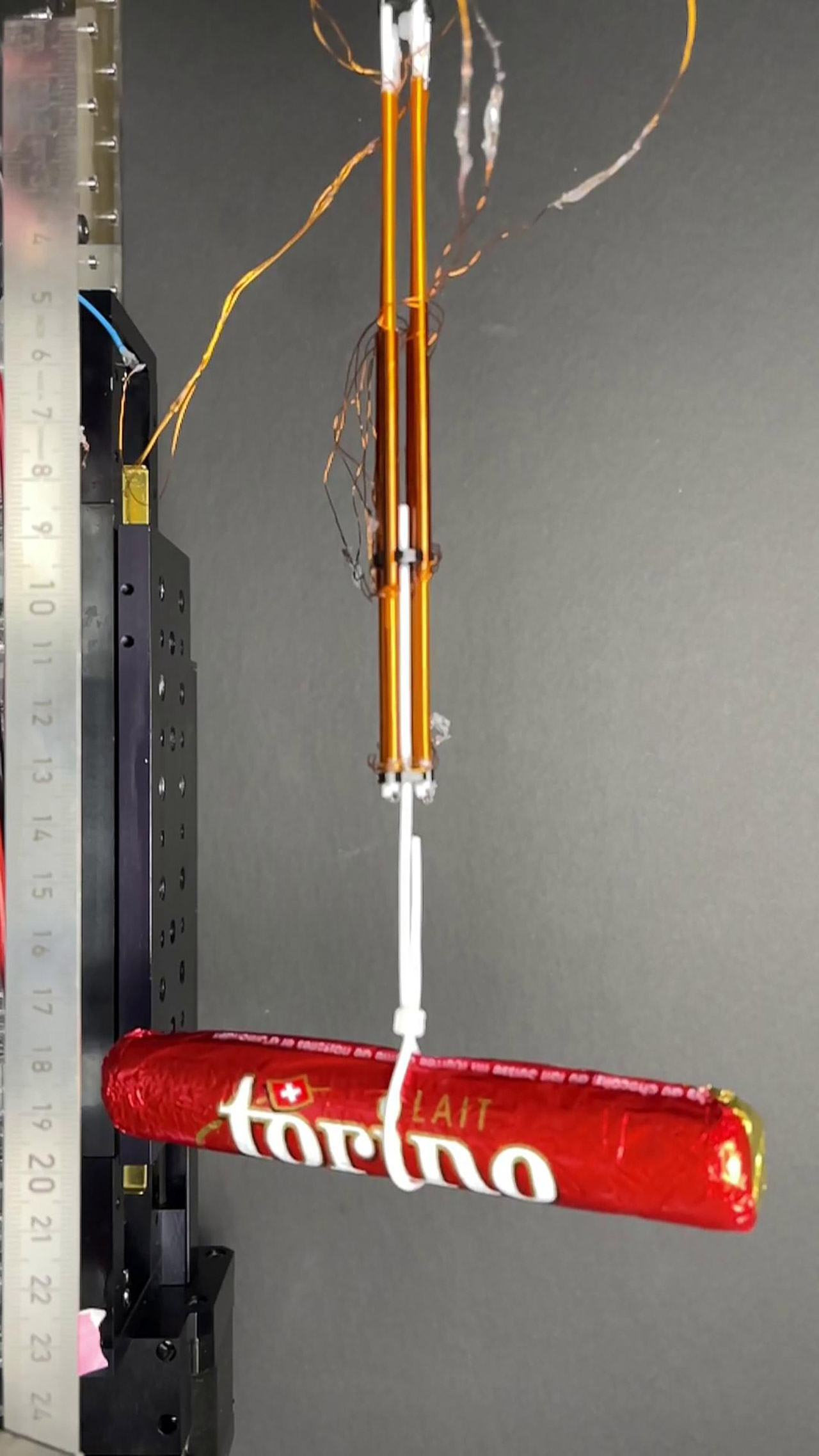 EPFL FiberMotor Thread Robotics