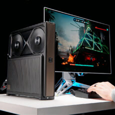 Devyn Johnston Thinnest RTX 5090 Gaming PC