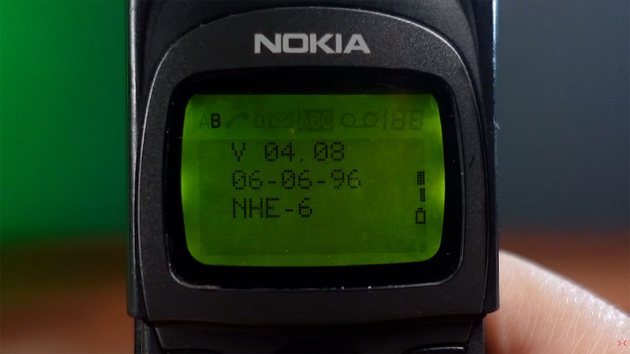 Matrix Phone Nokia 8110 1996 Neo
