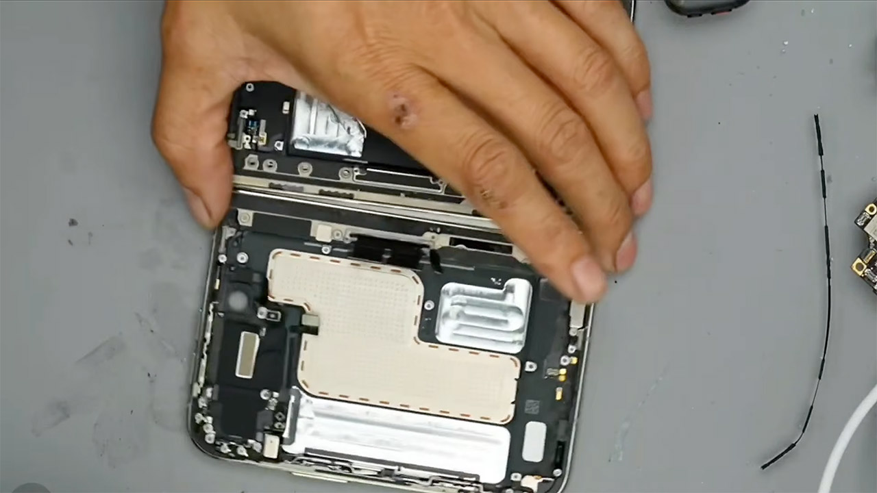Apple iPhone Duo Teardown