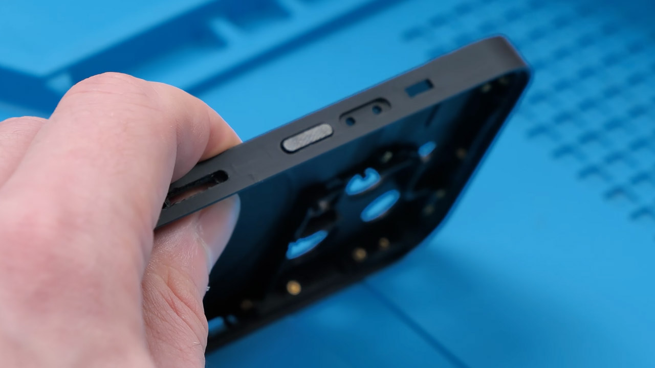 3D-Printed Parts Functional iPhone 14 Pro