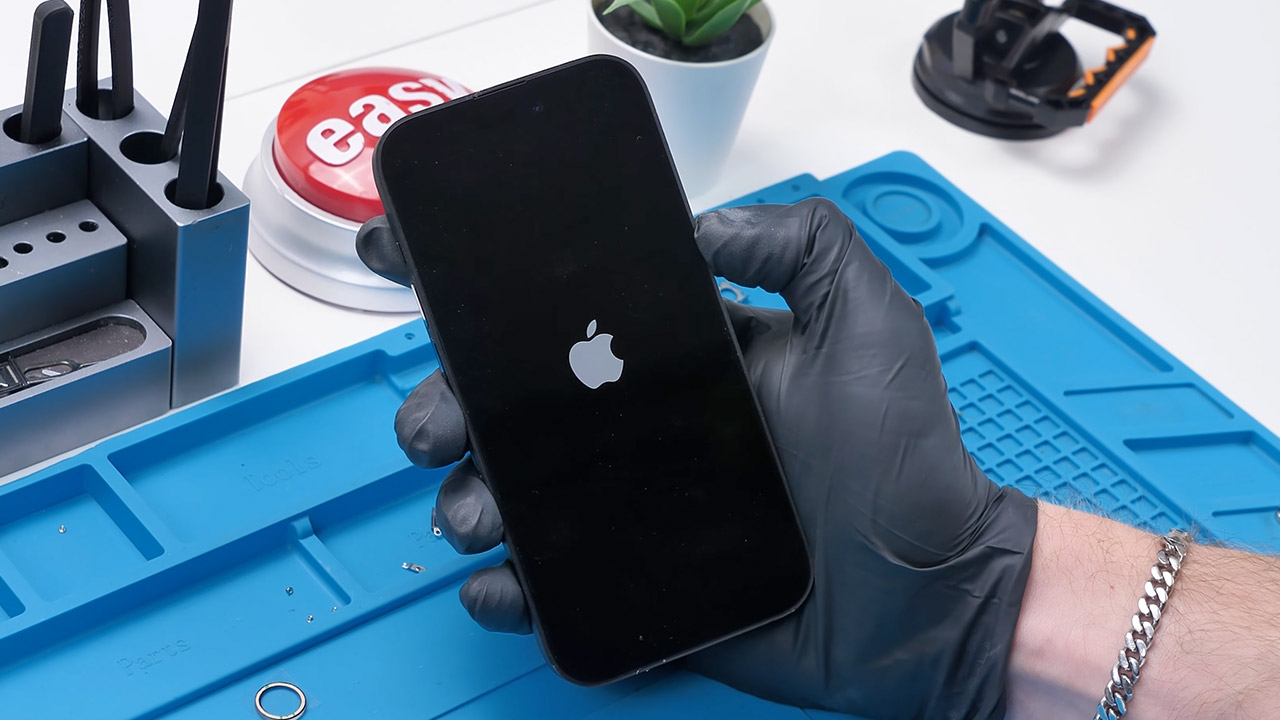 3D-Printed Parts Functional iPhone 14 Pro