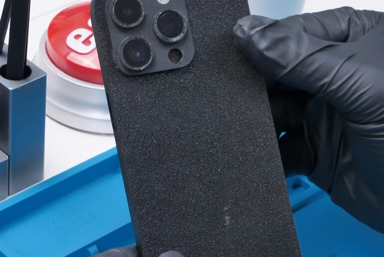 3D-Printed Parts Functional iPhone 14 Pro