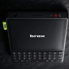 Brax Wink Modular Privacy Smartphone