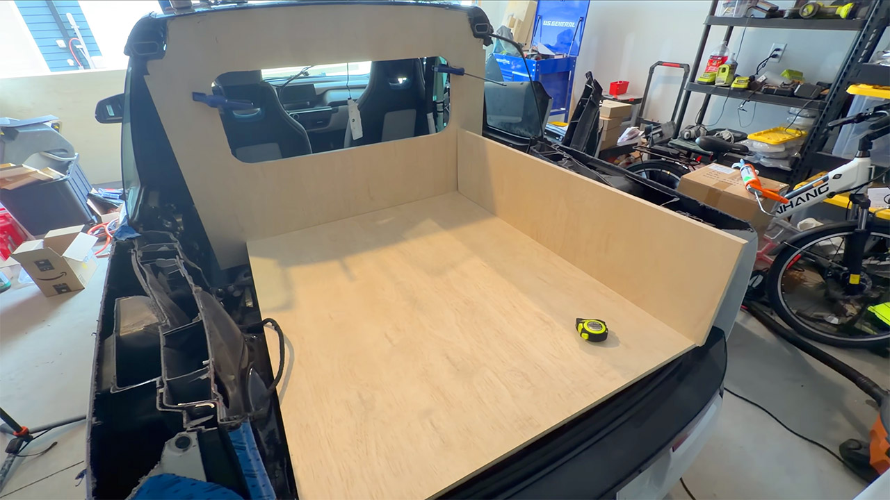 BMW i3 EV Pickup Truck Conversion Mod