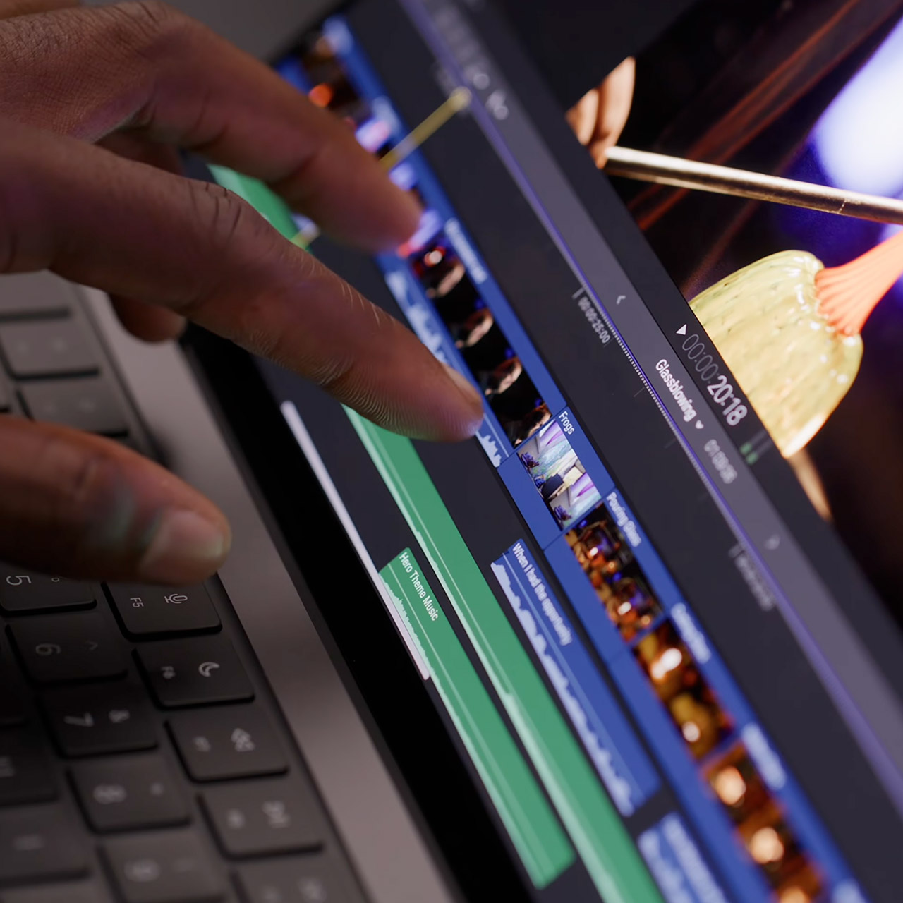 MacBook Pro PROLED XDR Touchscreen Hands-On